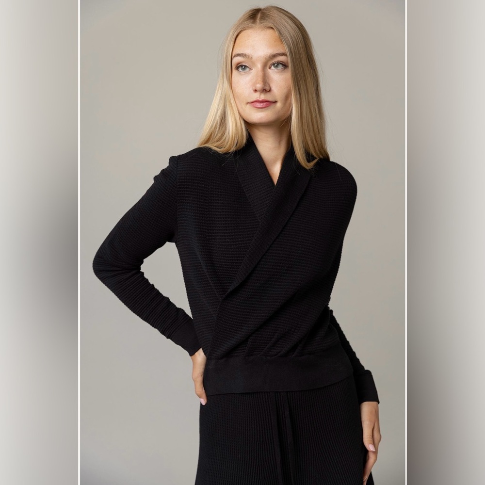 Apparalel Alinea Wrap Top